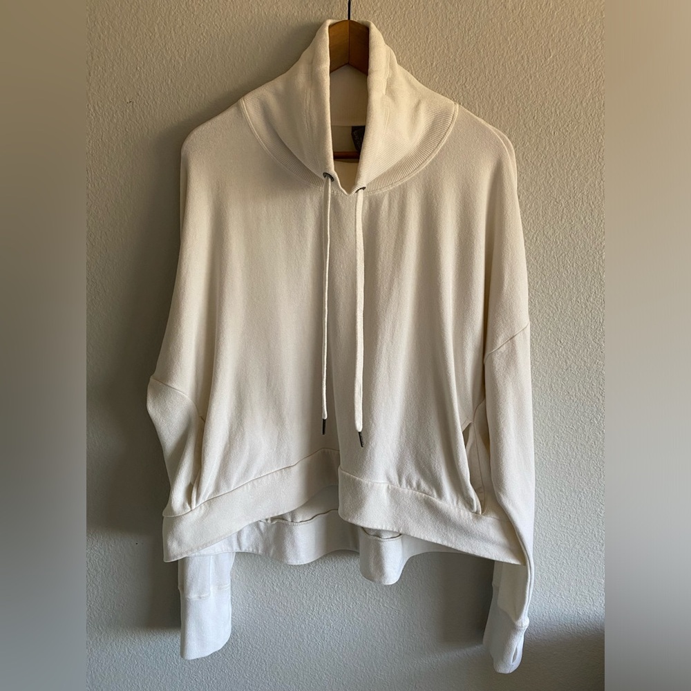 Sweaty Betty Harmonise Luxe Sweatshirt, Ivory White - XXL - Picture 2 of 10